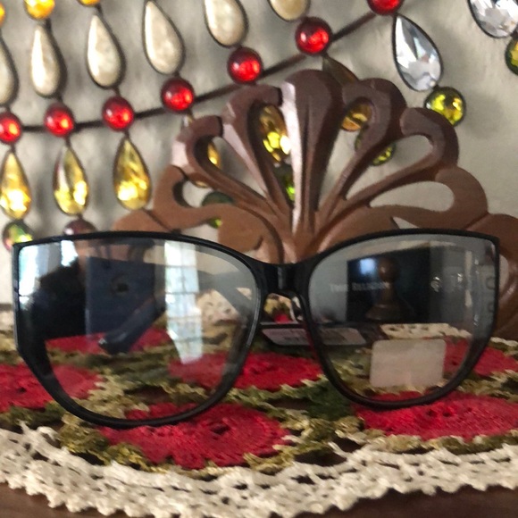 NWT True Religion Glasses w/ Decorative Horseshoe Hinges - Picture 1 of 5
